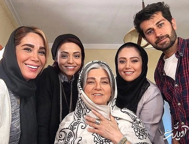 شادی مختاری و رویا جاویدنیا